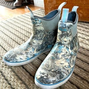 Men’s huk boots